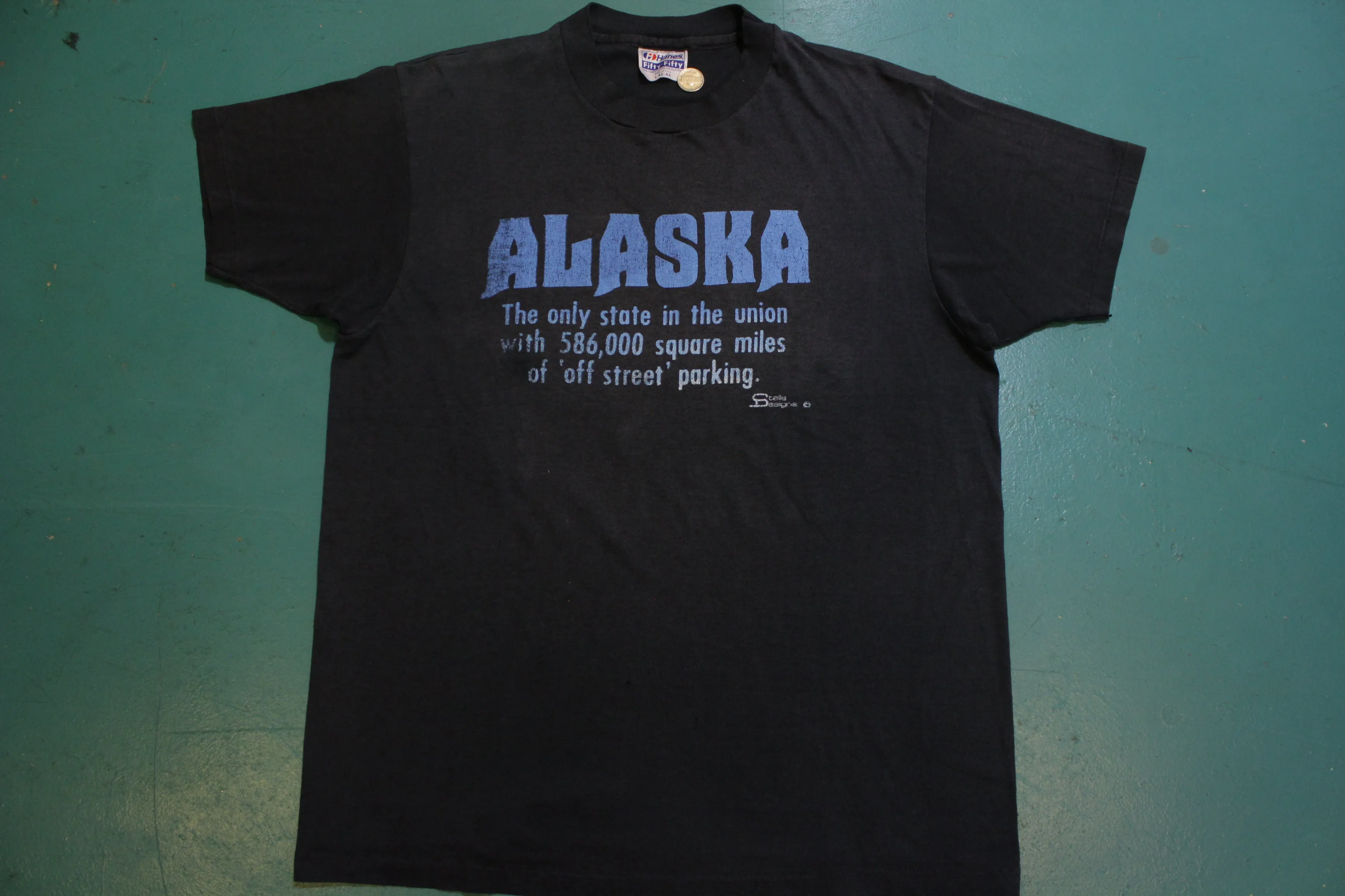 Alaska 586,000 Square Miles of Off Street Parking Vintage 80's Single Stitch T-Shirt