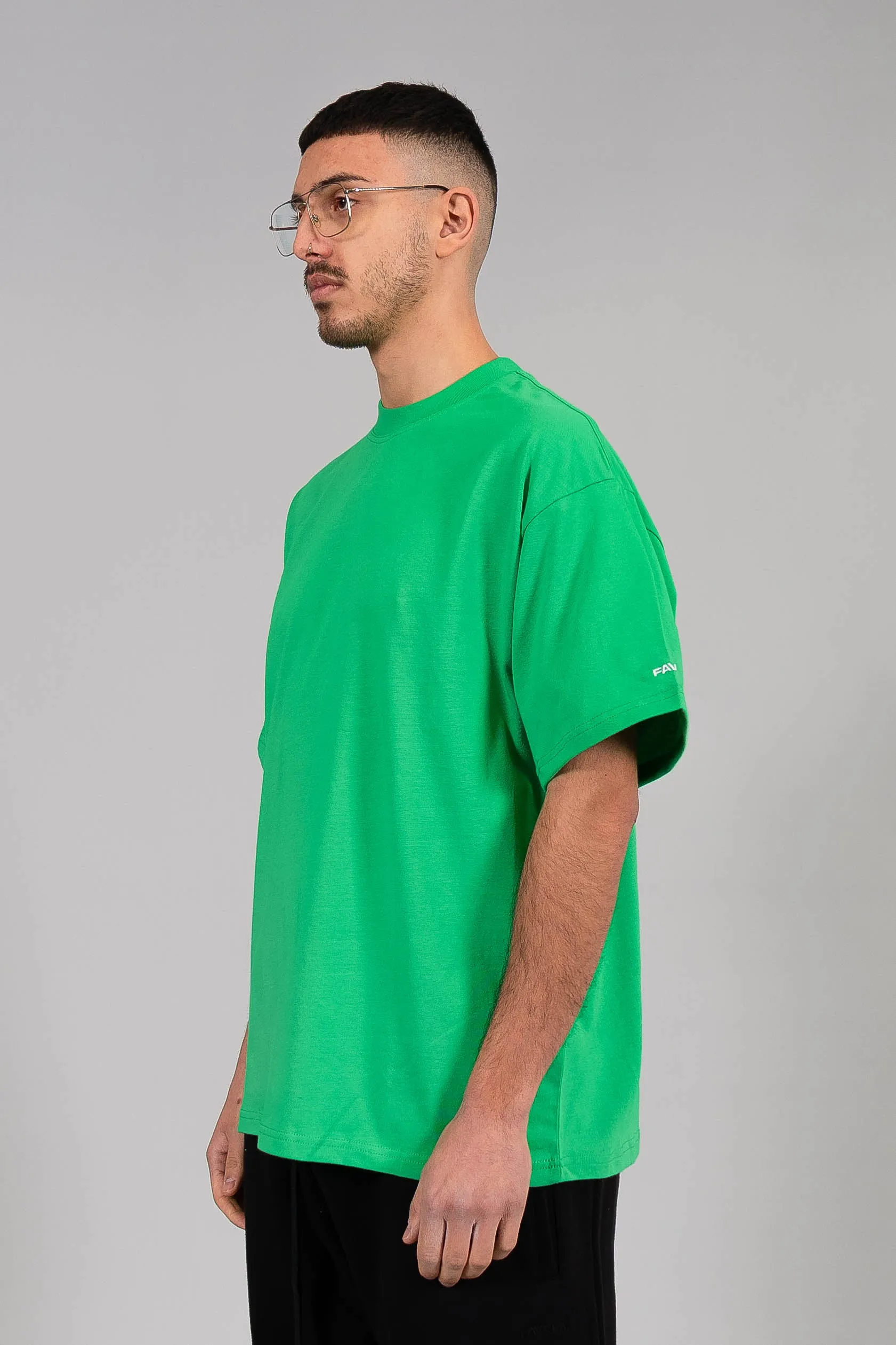 APPLE GREEN T-SHIRT