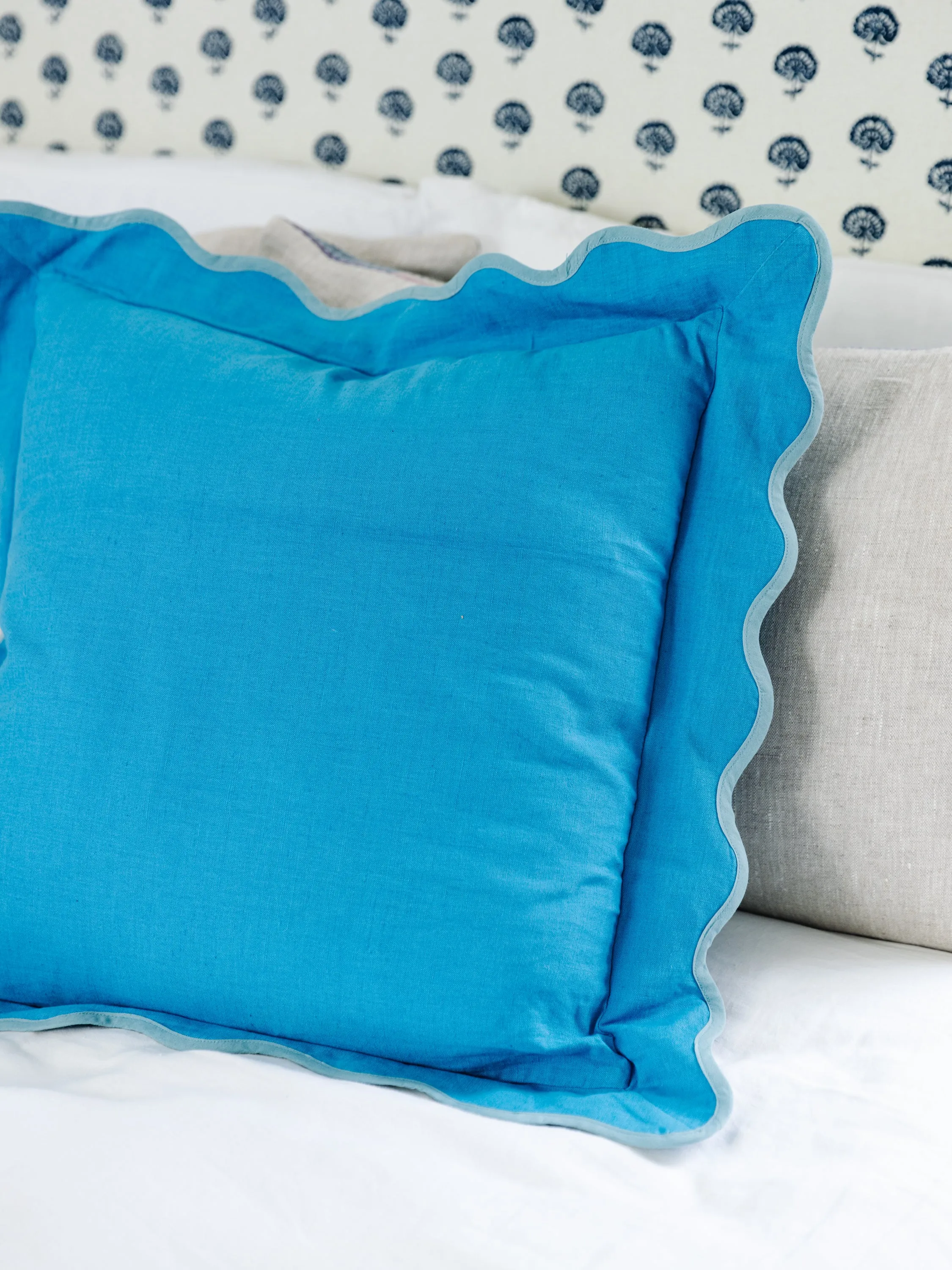 Darcy Linen Pillow - Peacock   Aqua