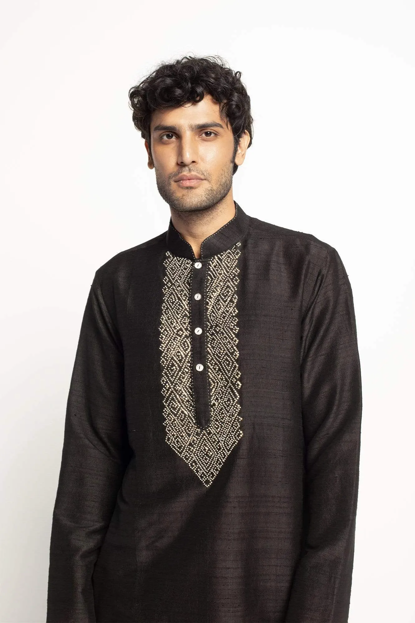 Knot Embroidery Kurta Set