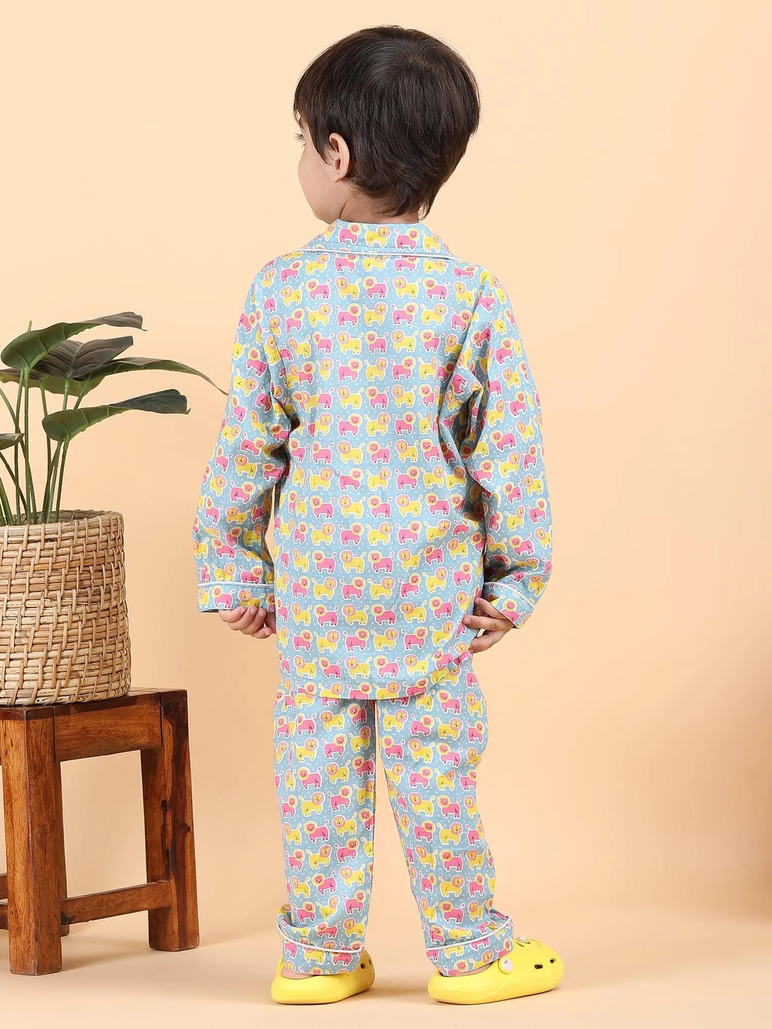 Polka Tots Full sleeve Lion print Night suit - Multicolor