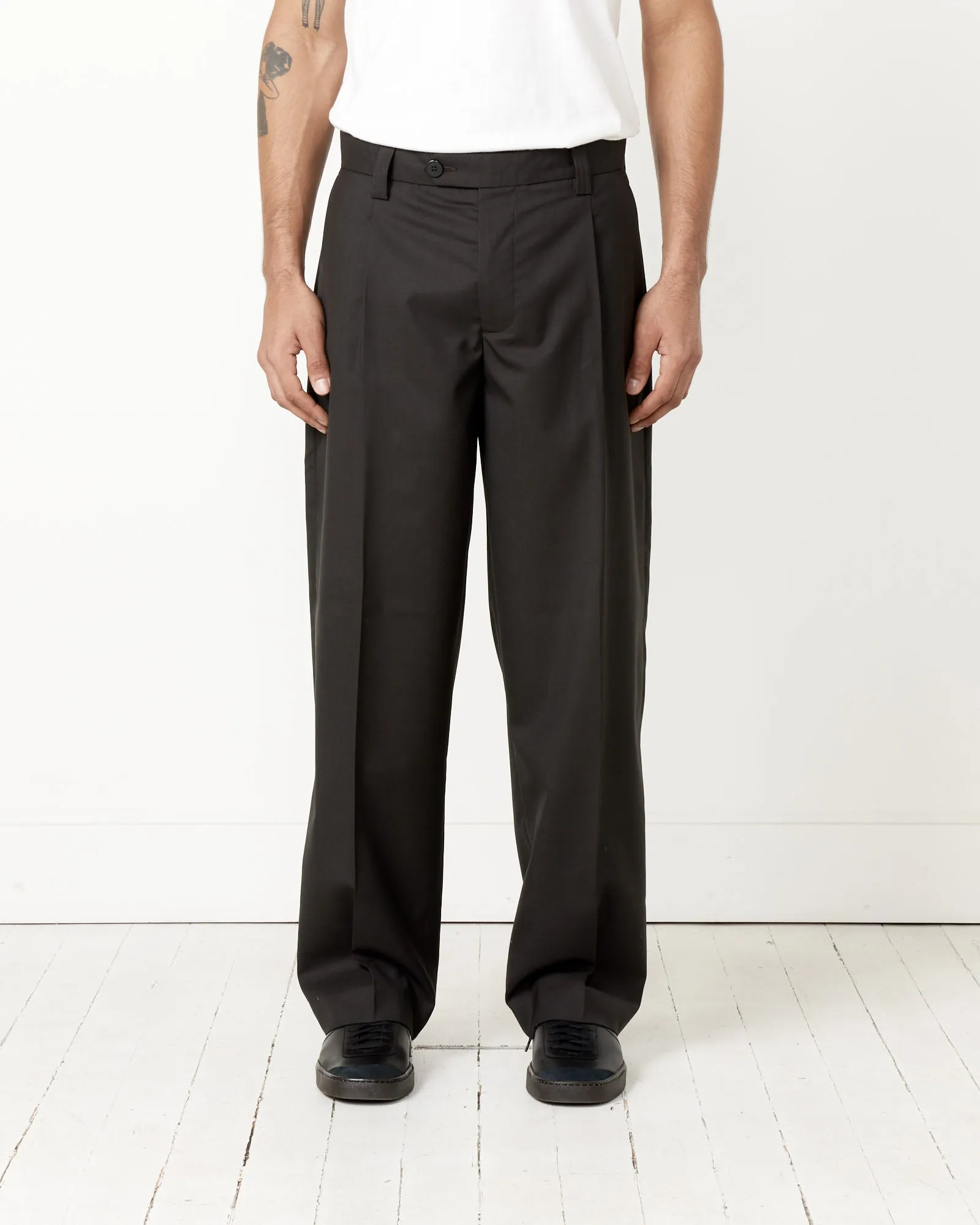 Service Trouser in Dark Brown