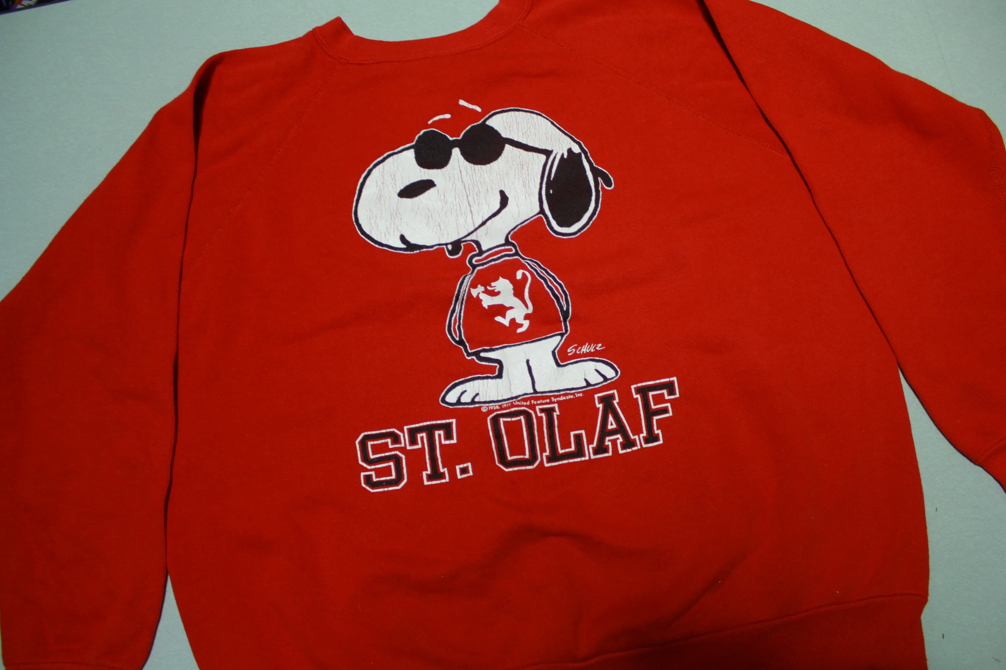 Snoopy Peanuts St. Olaf Vintage 1971 Artex 70's 80's Crewneck Cartoon Sweatshirt