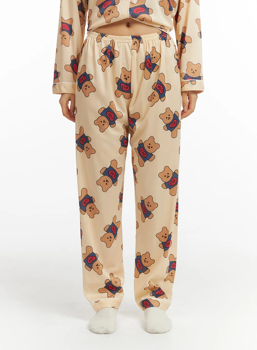 Teddy Graphic Buttoned Pajama Set IF421